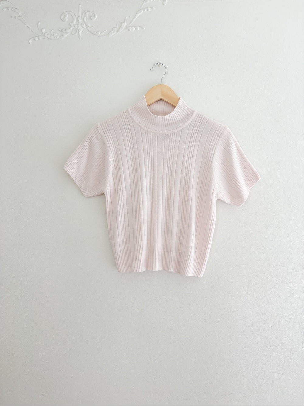 Vintage mockneck knit top